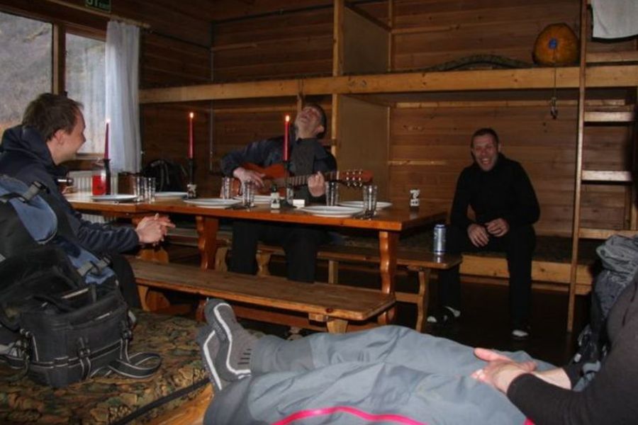 Hveravellir hutten, Kjölur