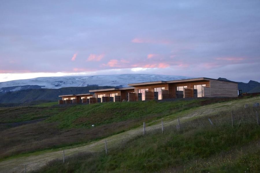 Black Beach Suites, Vik
