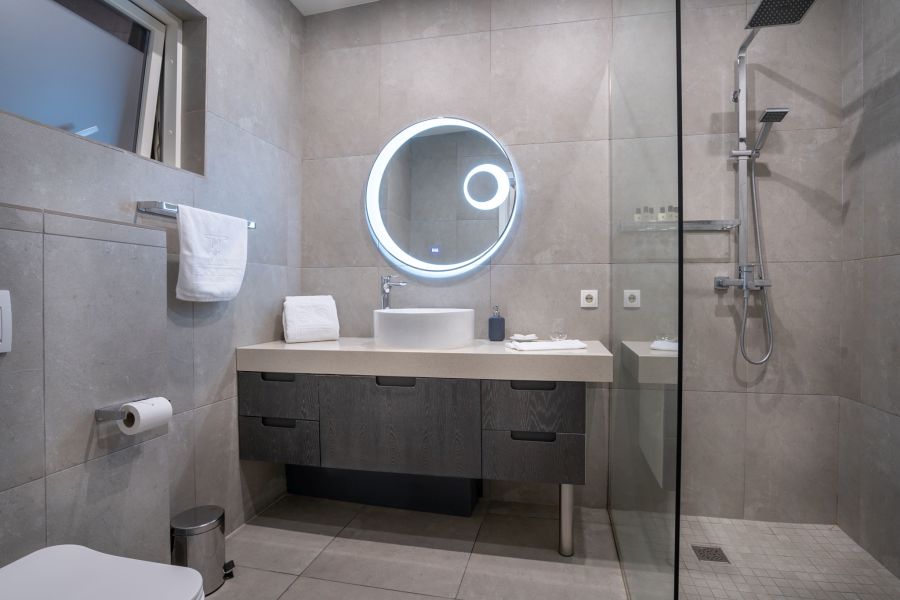 Black Beach Suites, Vik