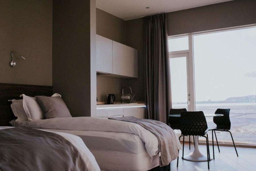 Black Beach Suites, Vik