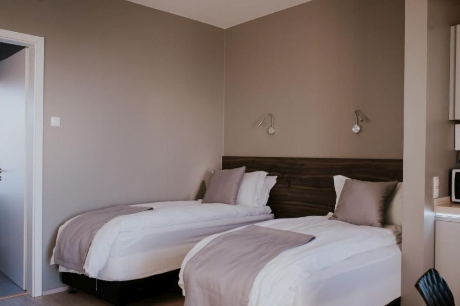 Black Beach Suites, Vik