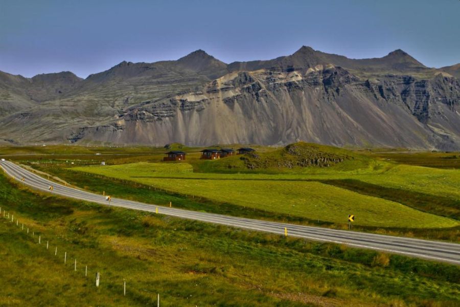 Aurora Cabins, Höfn