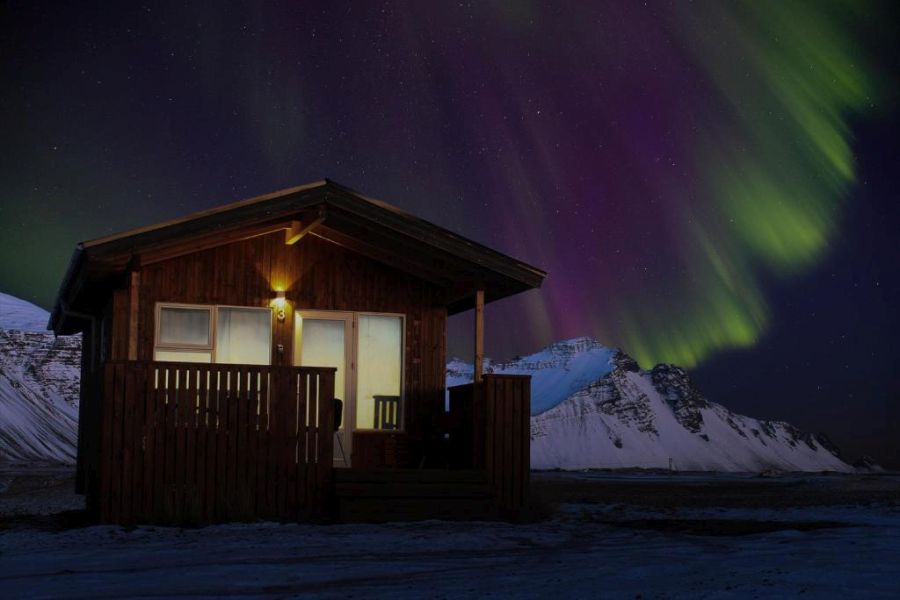 Aurora Cabins, Höfn
