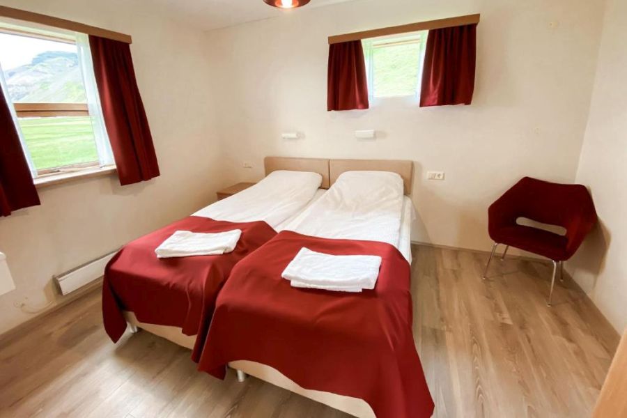 Litla Hof Cottages - Oraefi