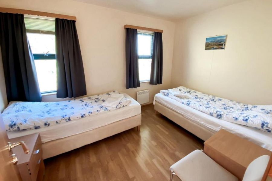 Litla Hof Cottages - Oraefi