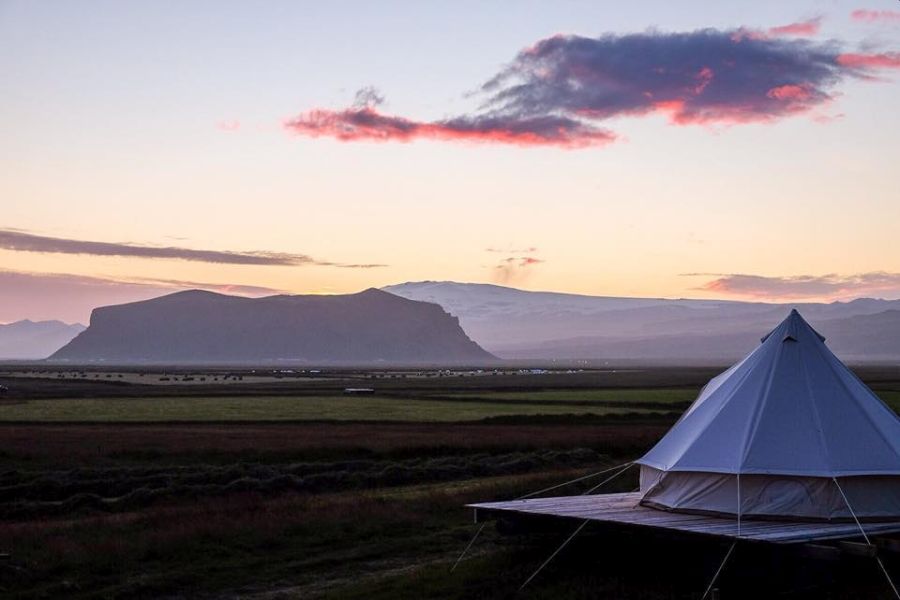Farmhouse Glamping Tents - Vik