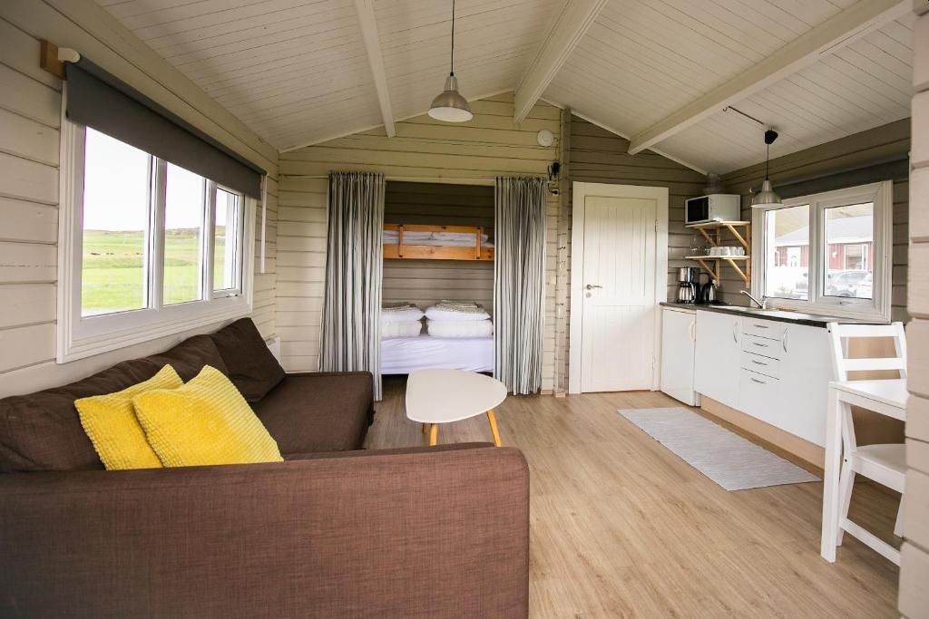 Moar Cottages, Akranes