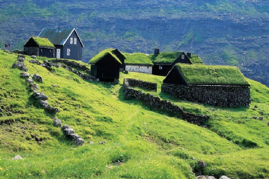 Autorondreis Faroer Eilanden & IJsland vakantiewoningen 22 dagen met eigen auto - Smyril Line ferry