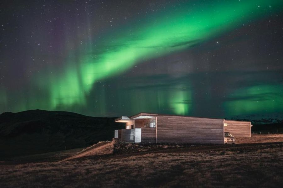 Black Beach Suites IJsland