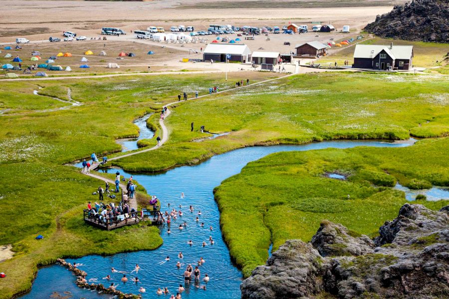 Landmannalaugur warm bad IJsland hooglanden