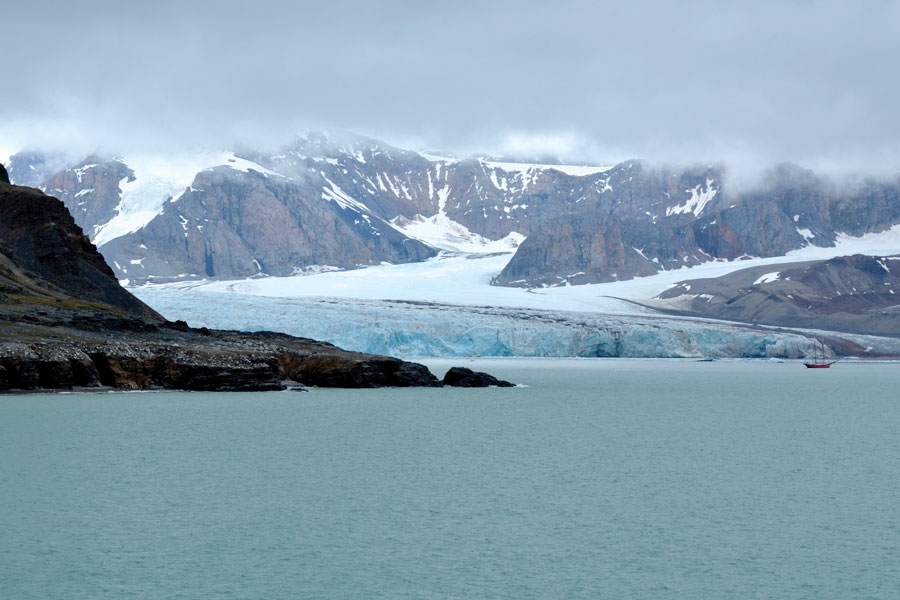 Magdalenafjord Spitsbergen