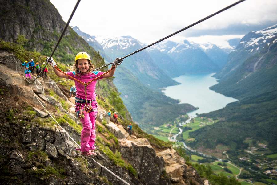 Vakantie 10-Daagse comforthuttentour Sportief Noorwegen 2023 in Diversen (Noorwegen, Noorwegen)