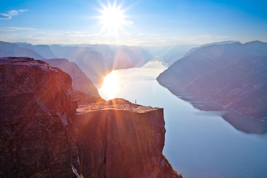 Fjordcruise van Stavanger naar Lysefjord en Preikestolen