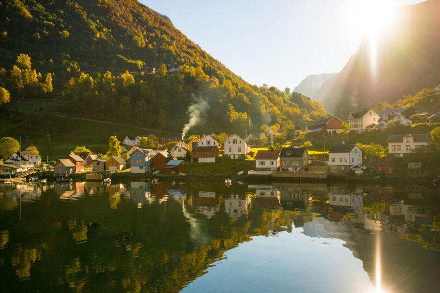 Fjord cruise Nærøyfjord Norways Best