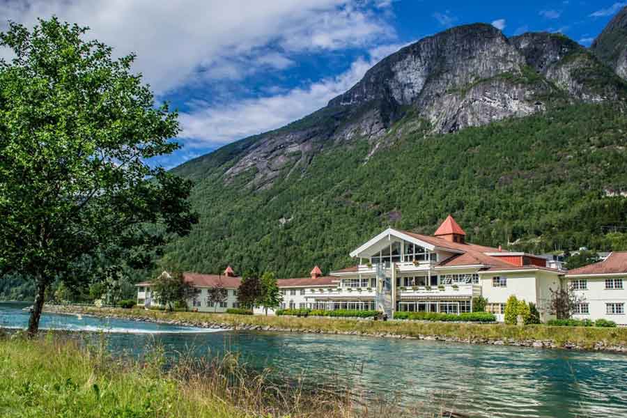 Loenfjord Hotel, Loen