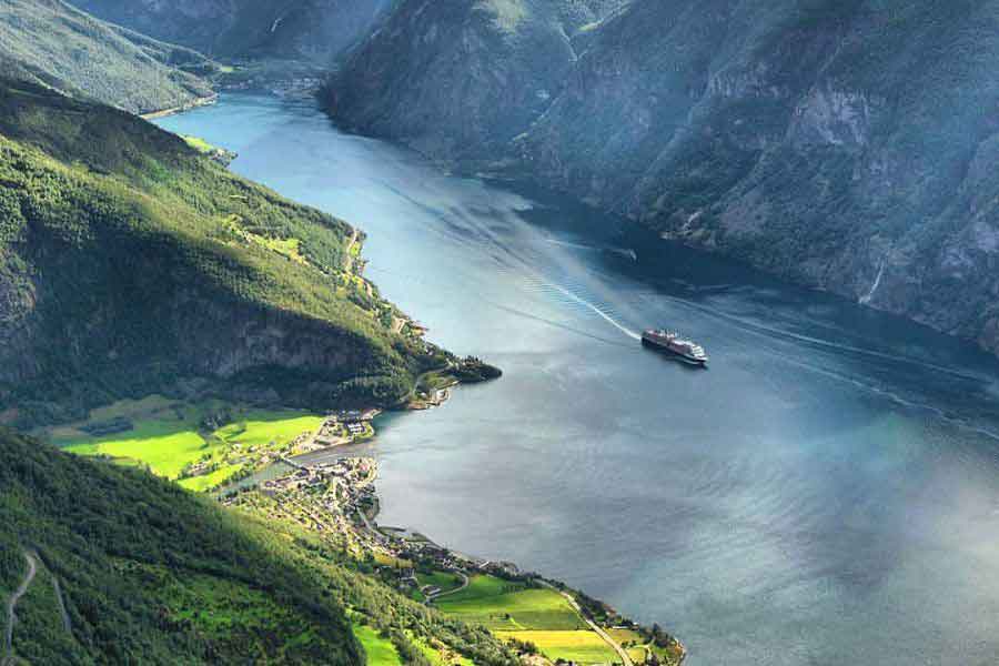 Aurland