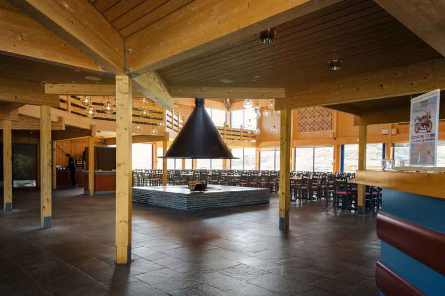 restaurant van scandic nordkapp in honningsvag in noorwegen