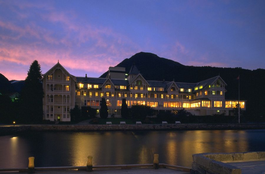 Kviknes hotel in Balestrand