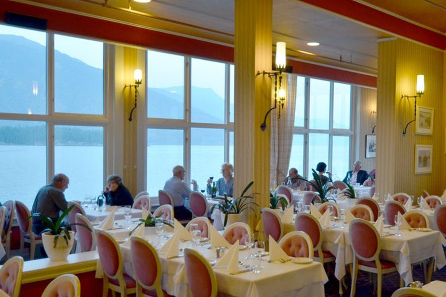 Ontbijt bij Kviknes hotel in Balestrand