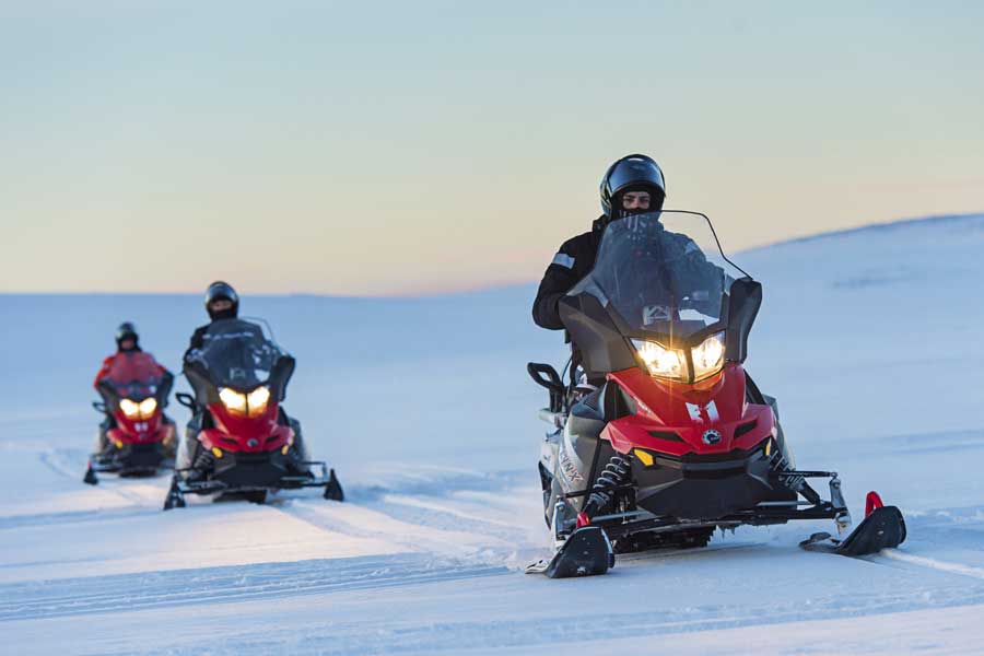 Hurtigruten excursie sneeuwscootertocht in het poolgebied met BBI Travel