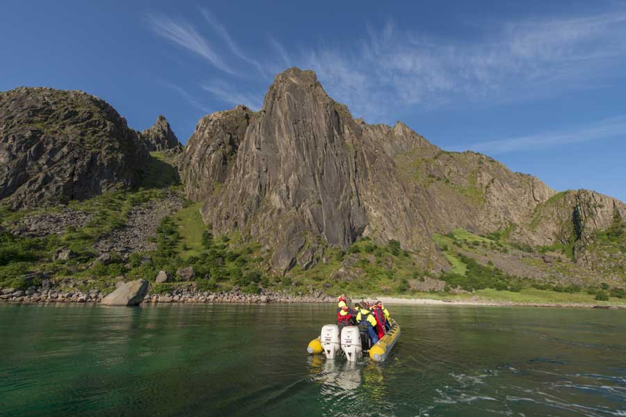 Hurtigruten excursie RIB-avontuur op de Lofoten met BBI Travel