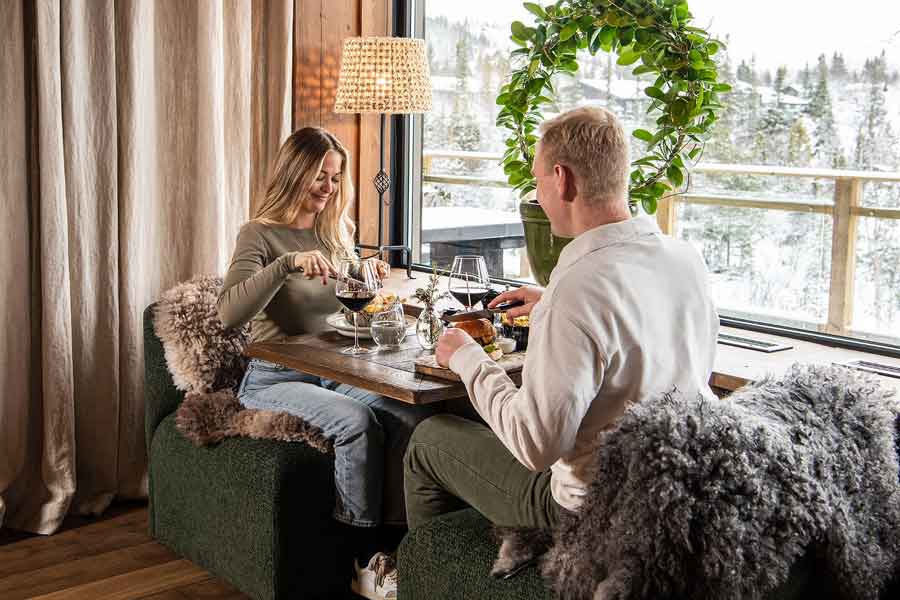 Heerlijk dineren in restaurant Bjørk