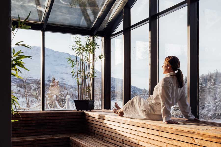 Vrouw in de spa-afdeling van Gaustablikk Fjellresort