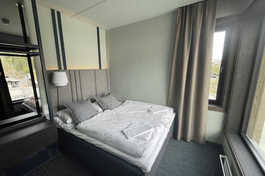 Tweepersoonskamer in het 3-kamerappartement in Gausta Sportell