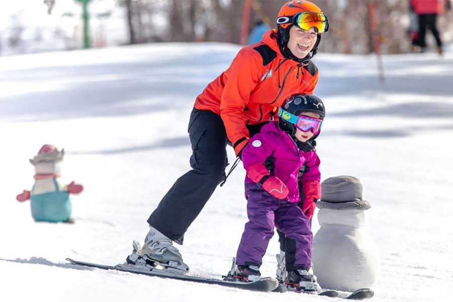 Kind krijgt skiles in Rauland