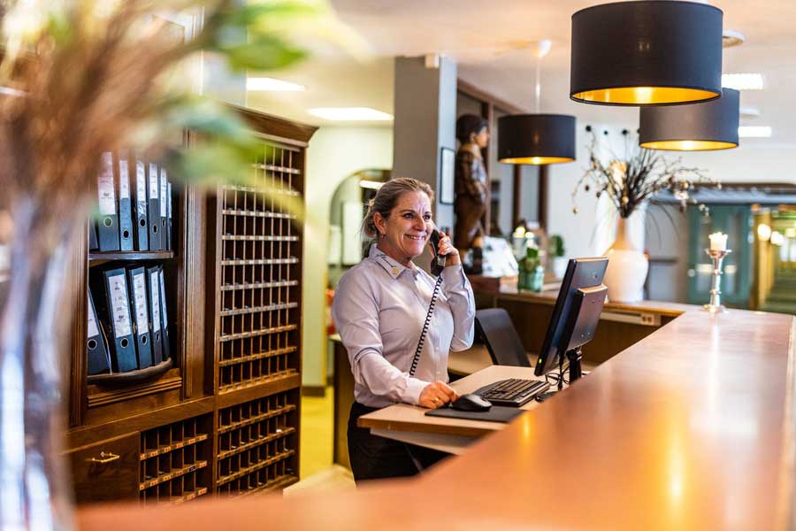 Receptie van Straand Hotel