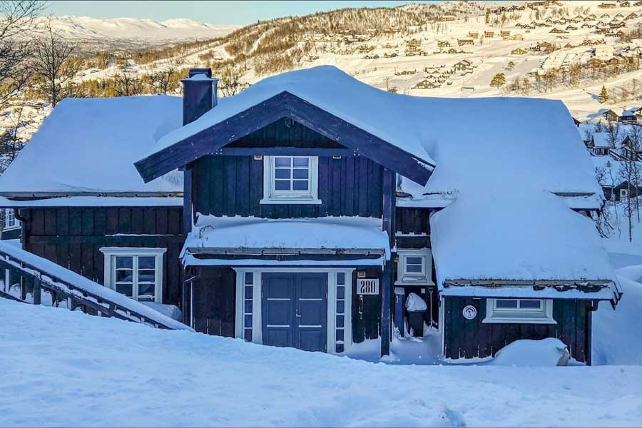Holtardalen chalet in de winter