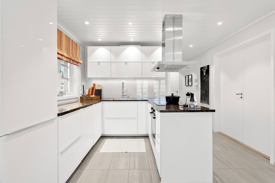 Slaapkamer met tweepersoonsbed Holtardalen chalet