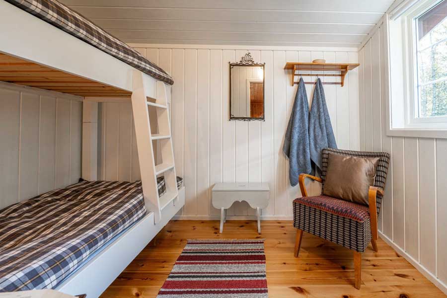 Slaapkamer één met een stapelbed