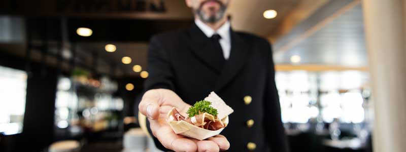 Hurtigruten doet plastic in de ban
