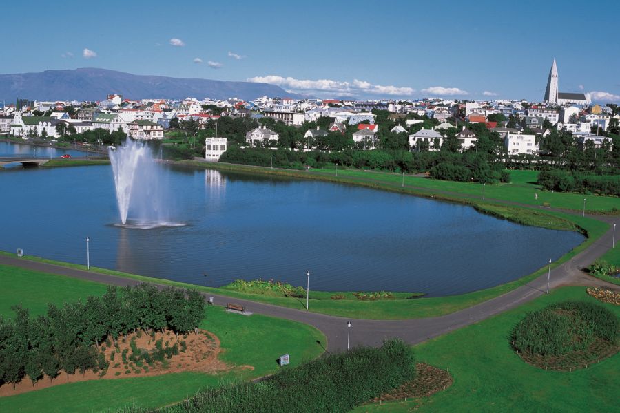Tjornin Tjornin Reykjavik IJsland