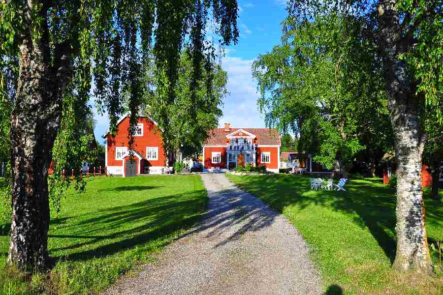 Hem till Garden