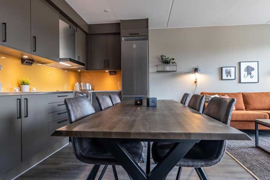 Keuken en eethoek in Solbacken View