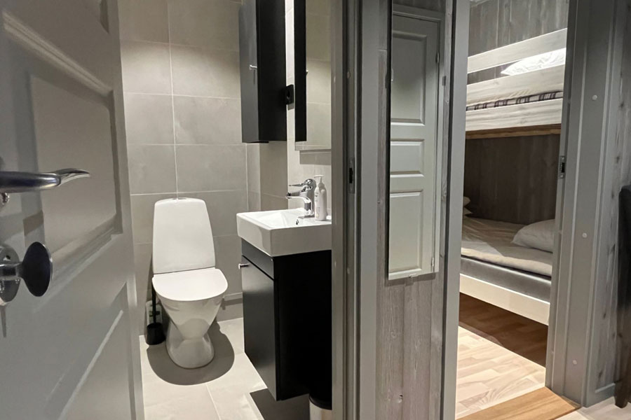 Toilet in een Dalaviste appartement