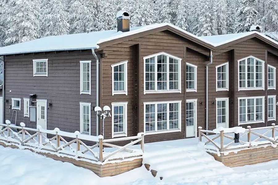 Prive chalets, Stöten