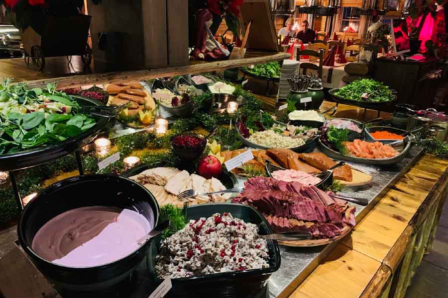 Humina restaurant, Akaslompolo Fins Lapland