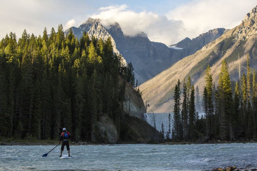 SUP’er in Yoho National Park in British Columbia in Canada.