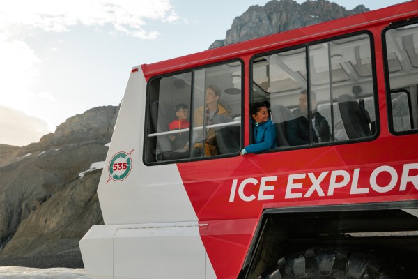 Canada excursie Ice Explorer Athabasca Glacier Skywalk Rocky Mountains