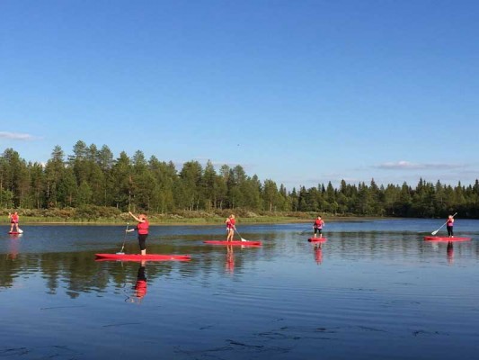 SUP-fitness en saunayoga Finland