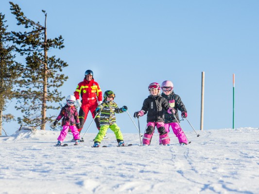 Heerlijk skien voor het hele gezin in Levi, Lapland