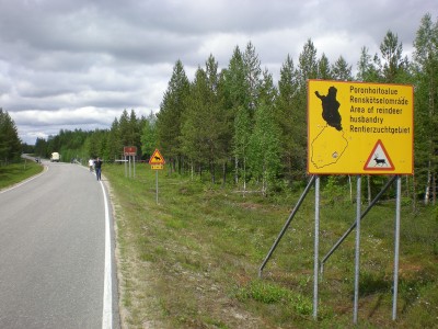Met de huurauto door Fins Lapland rijden