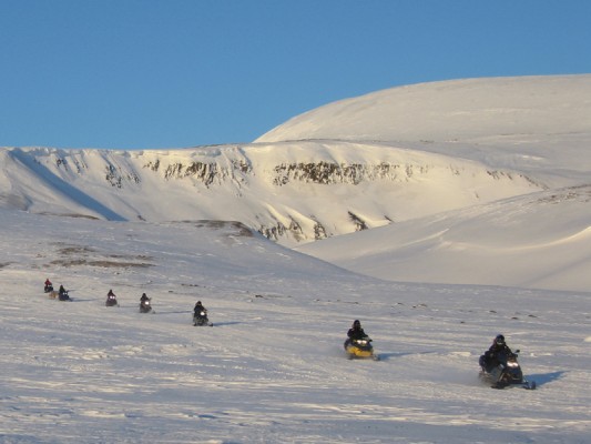 Sneeuwscooter expeditie Spitsbergen