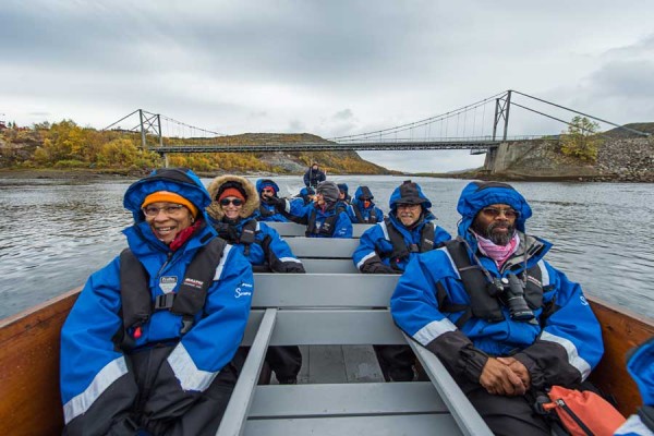 Hurtigruten excursie rivierboottocht naar de Noorse grens met BBI Travel