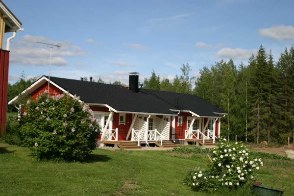 Arola Farm, Juntusranta